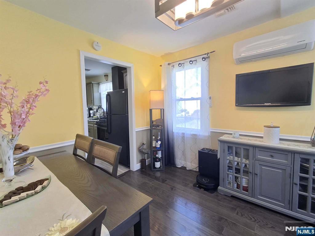 58 Lakewood Avenue - Photo 4