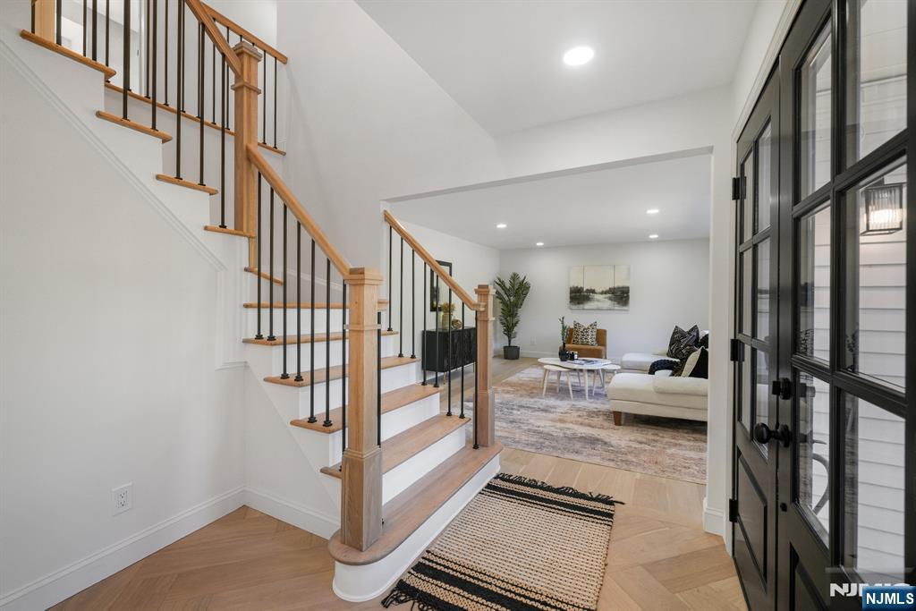 183 Wyckoff Avenue - Photo 4