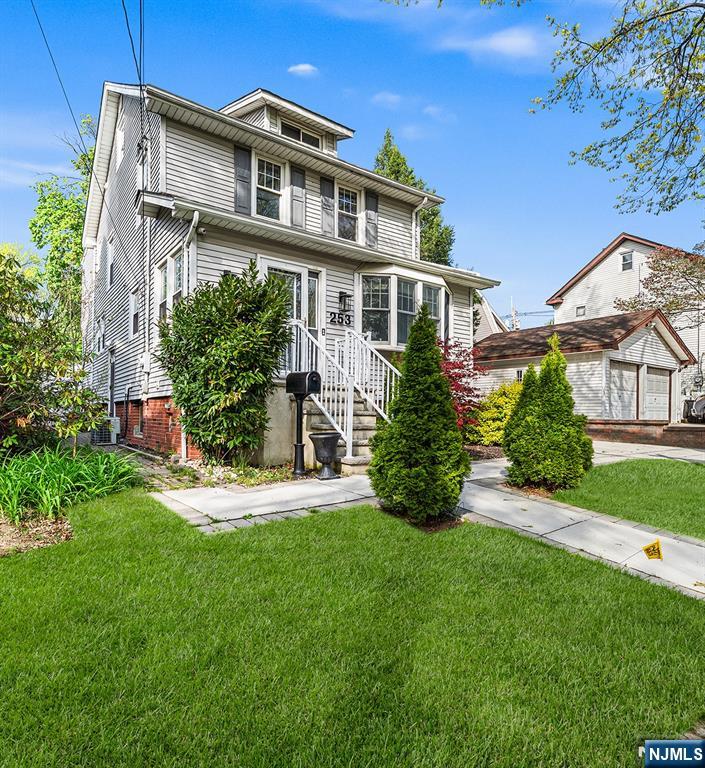 253 Maplewood Avenue, Bogota, NJ, 07603