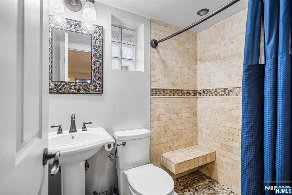 253 Maplewood Avenue, Bogota, NJ, 07603