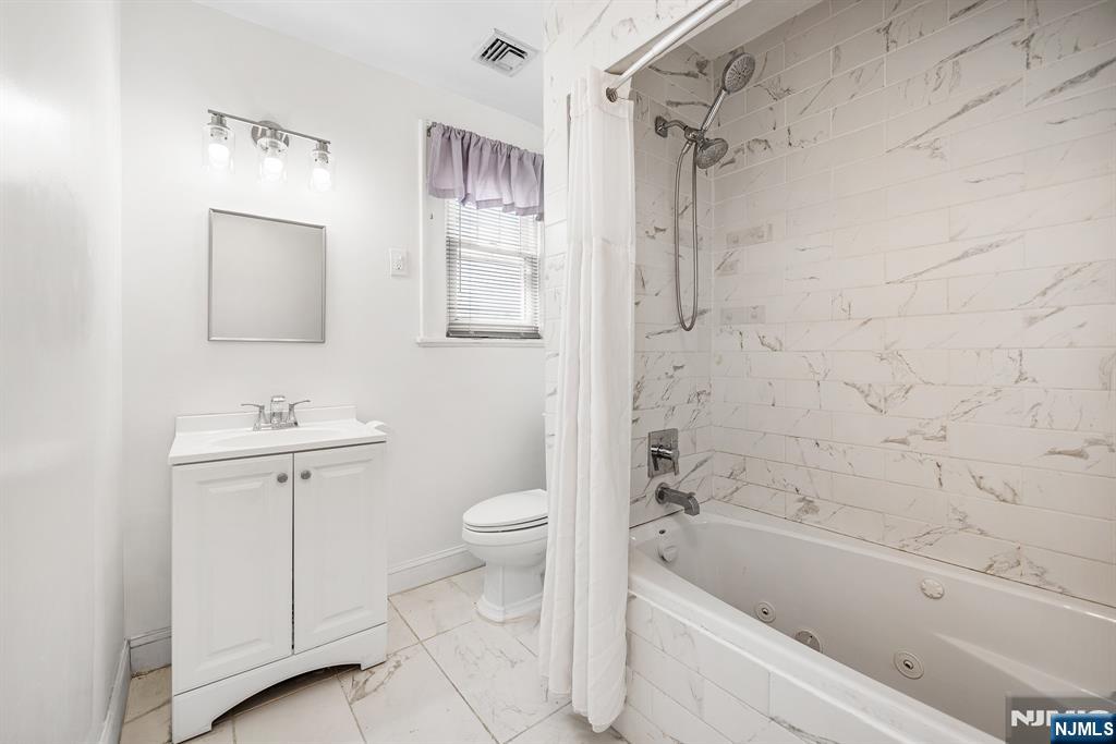 253 Maplewood Avenue, Bogota, NJ, 07603