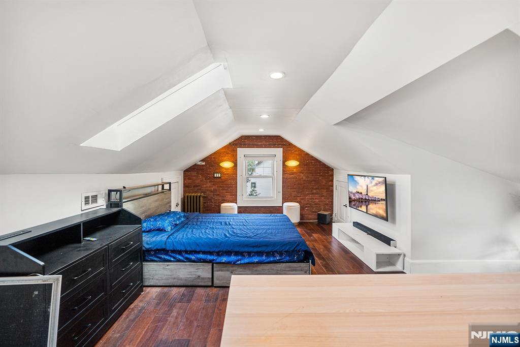 253 Maplewood Avenue, Bogota, NJ, 07603