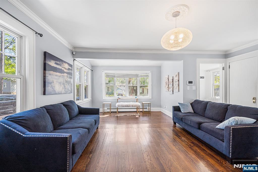 253 Maplewood Avenue, Bogota, NJ, 07603