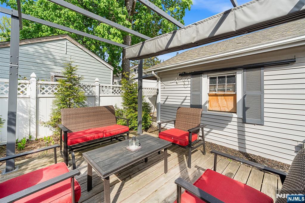 253 Maplewood Avenue, Bogota, NJ, 07603