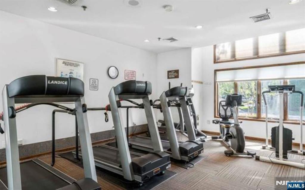 618 Fir Court UNIT 618, Norwood, NJ, 07648