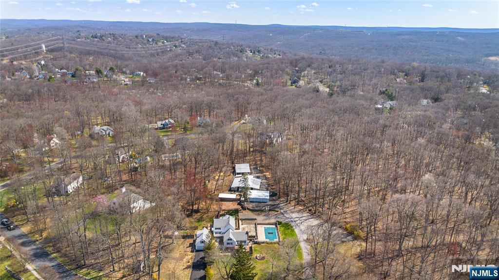 8 Stonehedge Lane - Photo 5