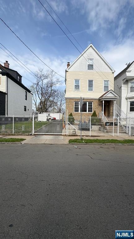 23 Hawkins Street, Newark, NJ, 07105