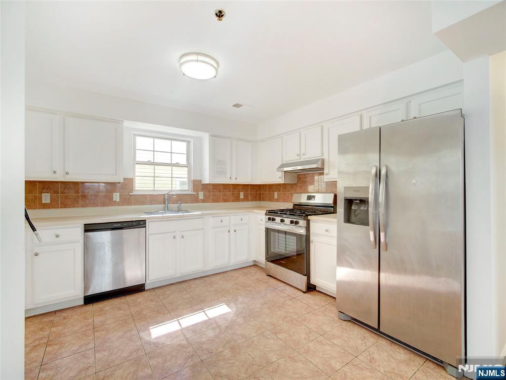 54-56 Bragaw Avenue - Photo 4