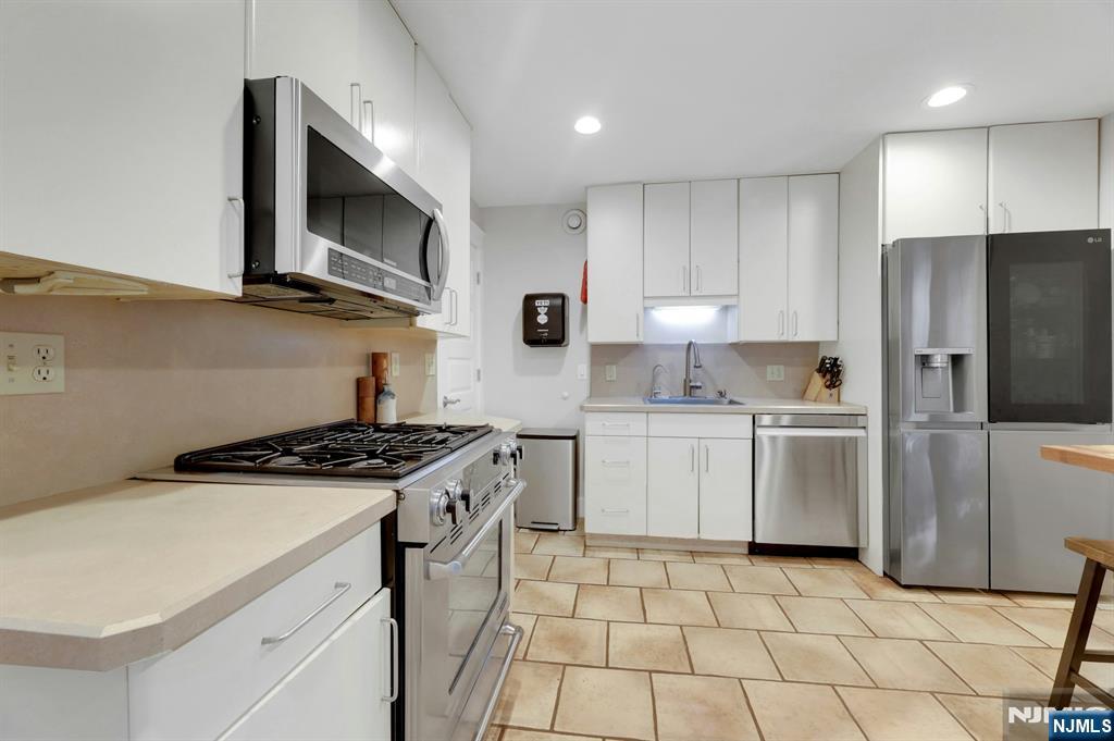 962 Pines Terrace — photo 15