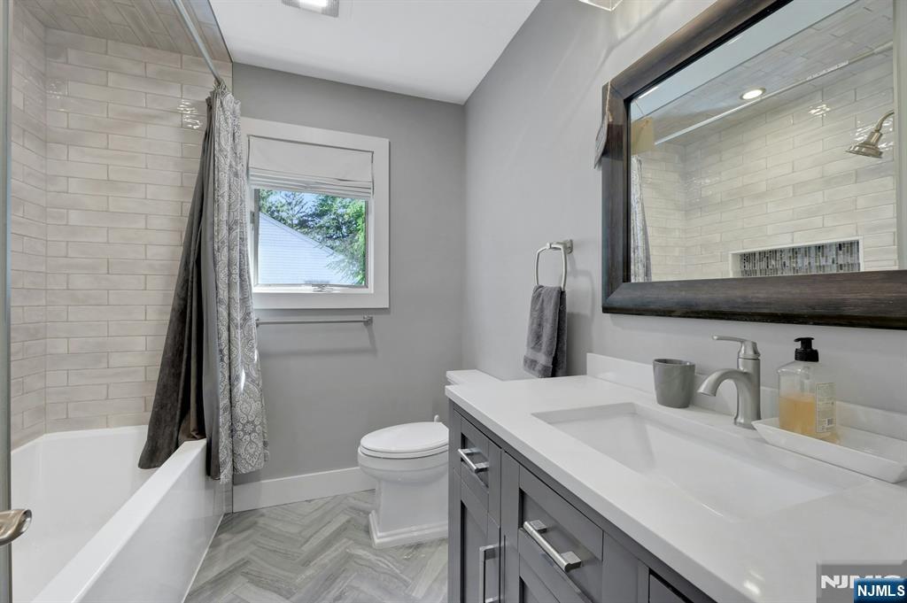 962 Pines Terrace — photo 24