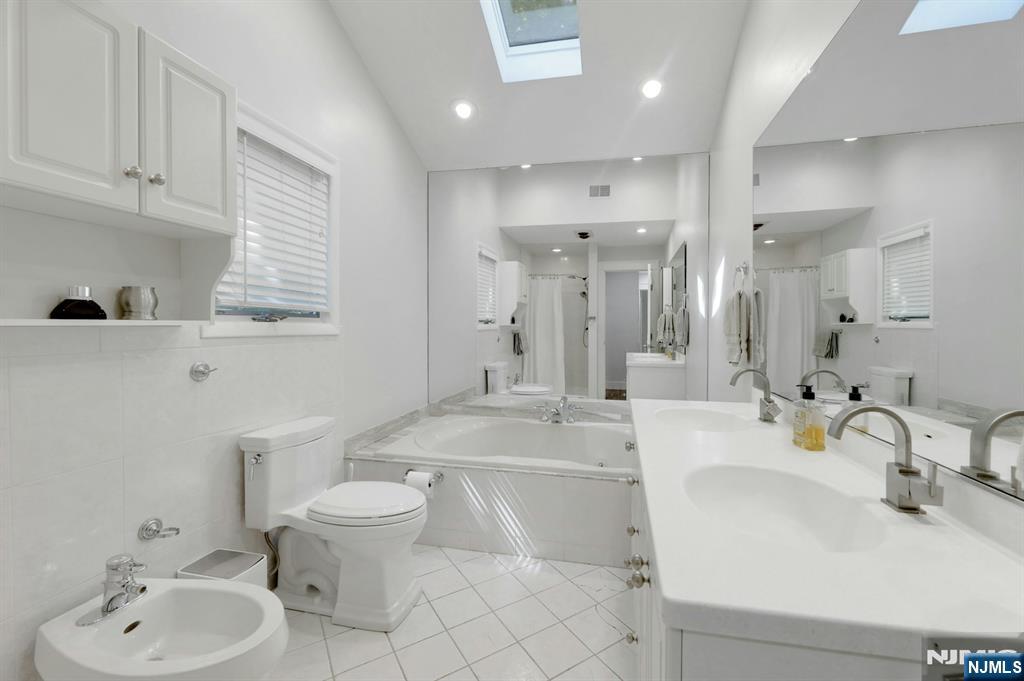 962 Pines Terrace — photo 37