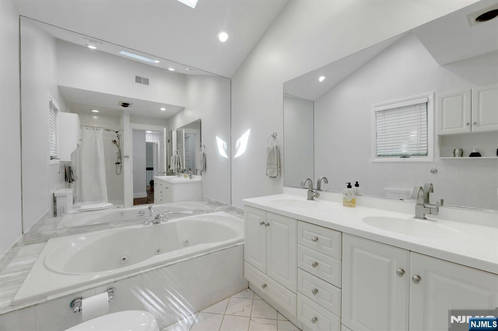962 Pines Terrace — photo 38