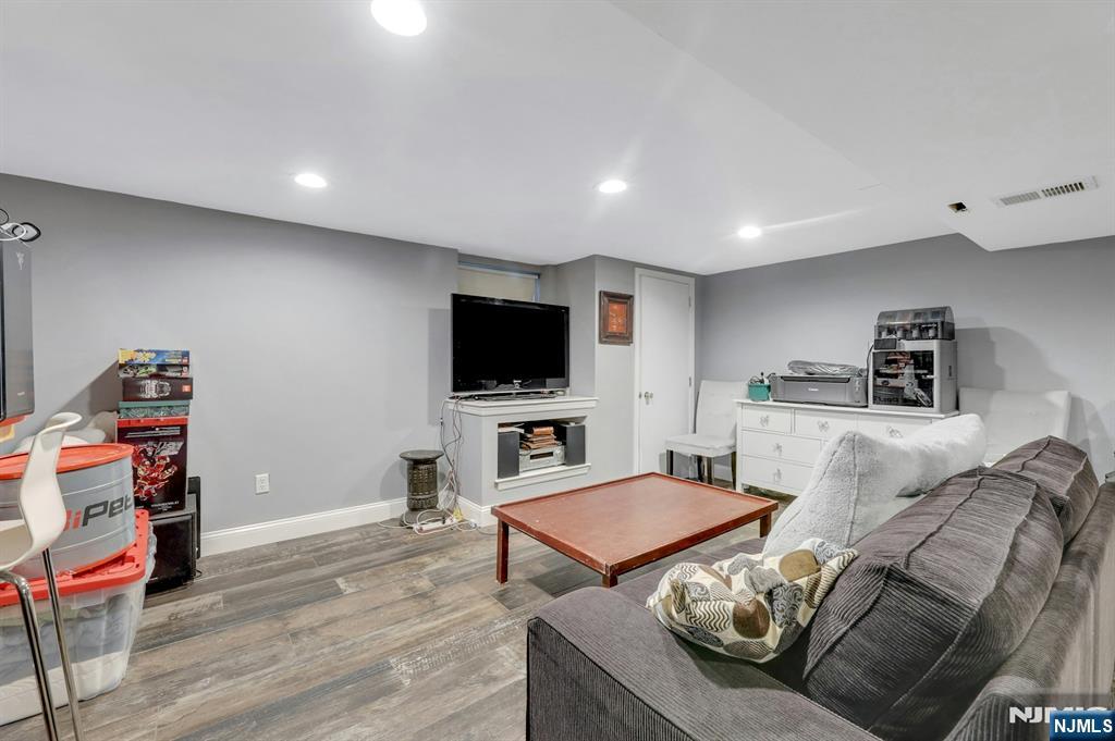 962 Pines Terrace — photo 41