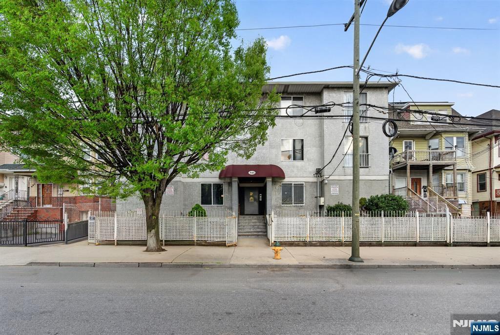 485 Broadway 11 - Photo 2