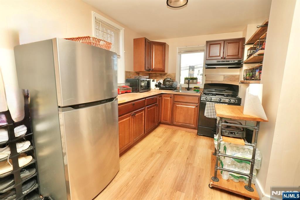 3 Laurel Avenue - Photo 5