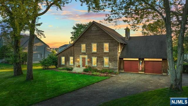 2 Skye Drive, Paramus, NJ, 07652