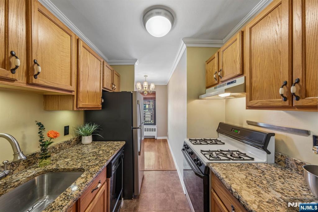 241 E Main Street 2B - Photo 5