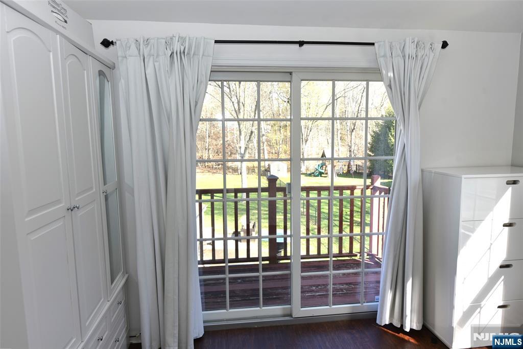 38 Maple Avenue