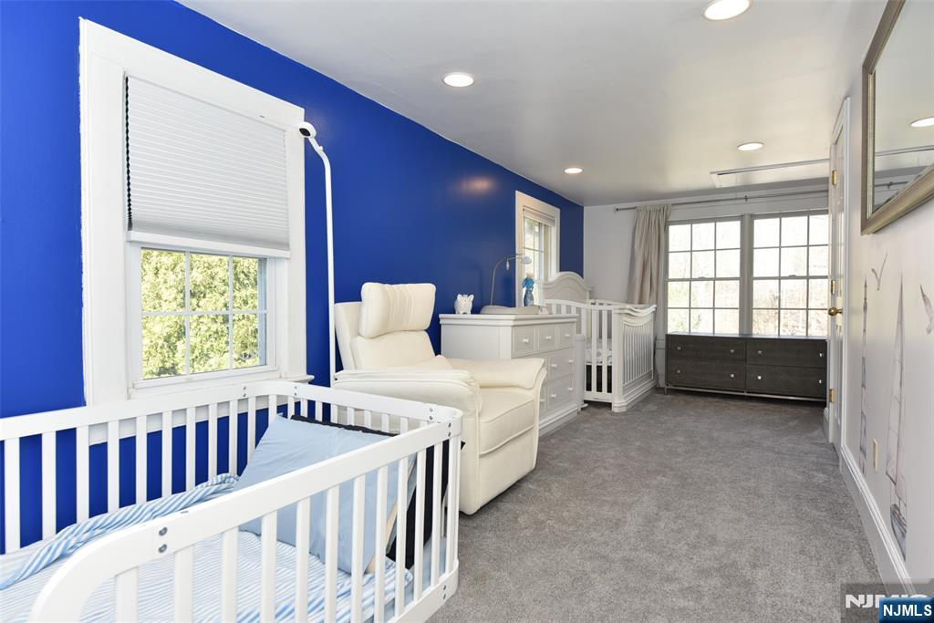 38 Maple Avenue