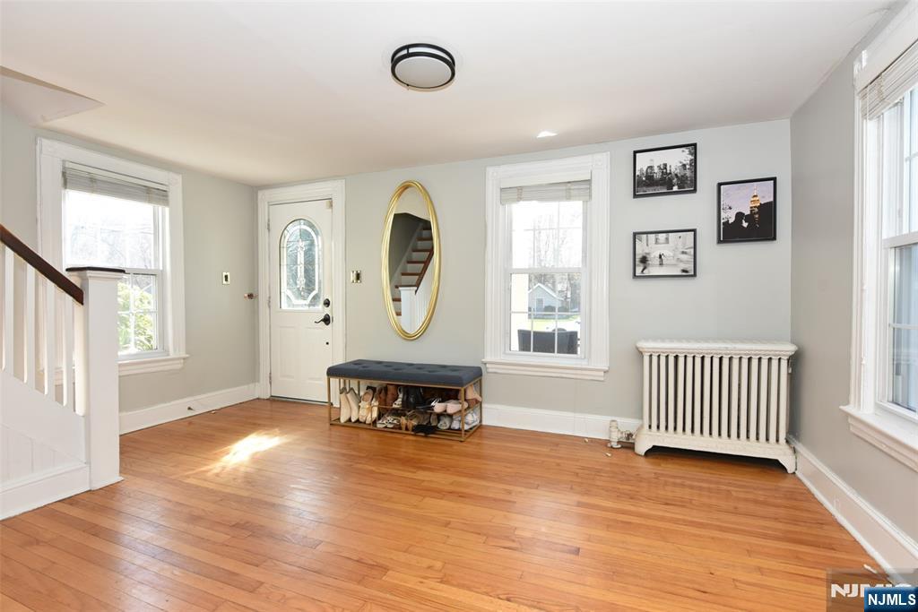 38 Maple Avenue