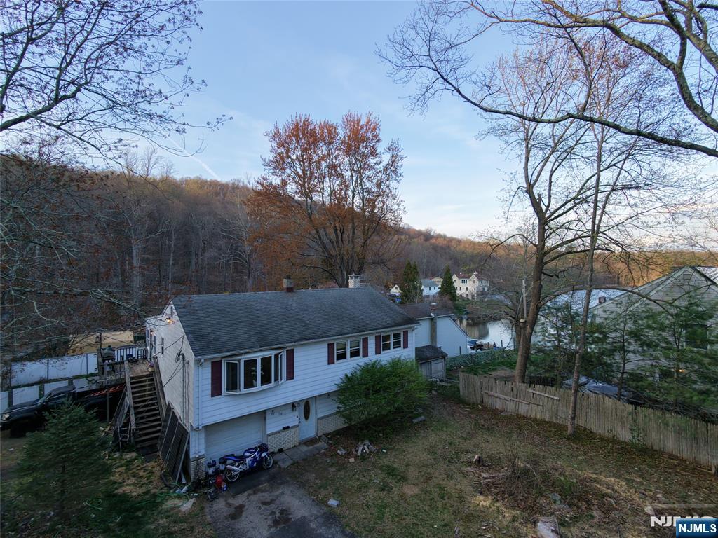 168 Art Street - Photo 2