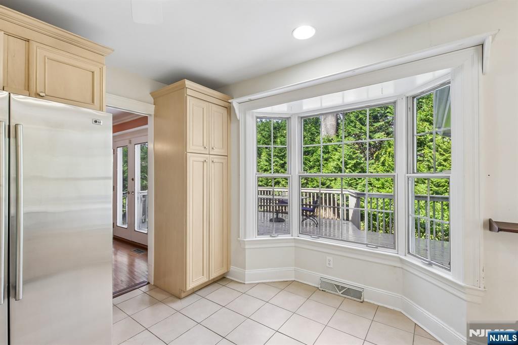 162 Anderson Avenue — photo 11