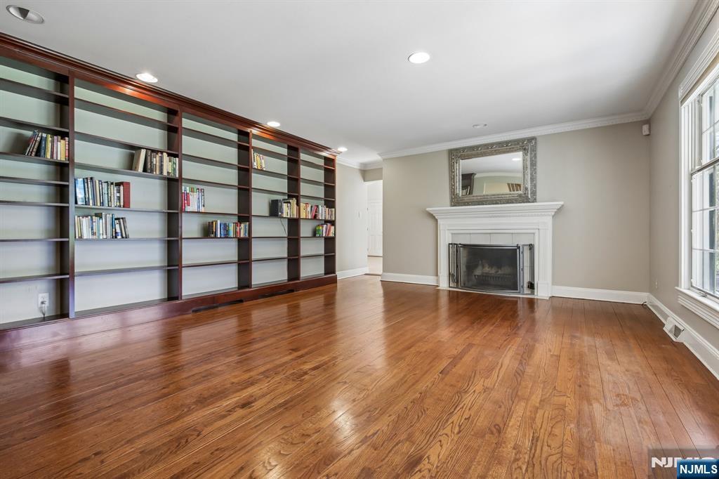 162 Anderson Avenue — photo 24