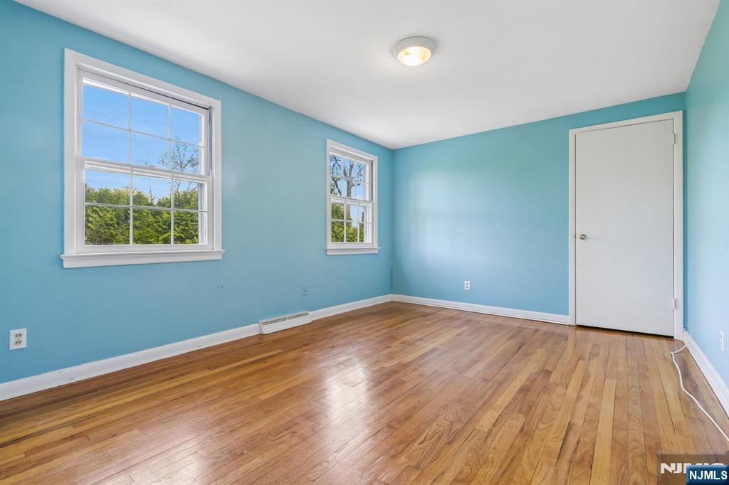 162 Anderson Avenue — photo 29