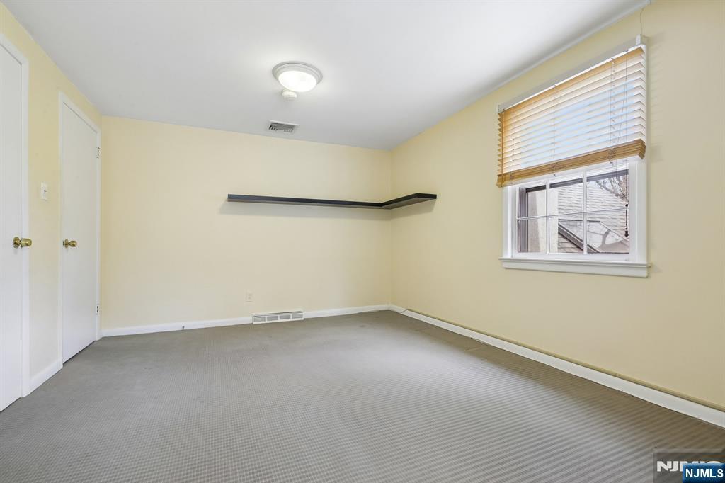 162 Anderson Avenue — photo 30