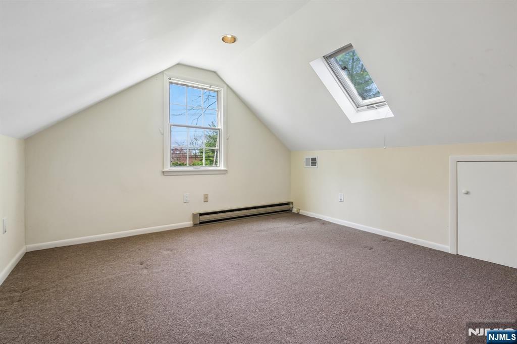 162 Anderson Avenue — photo 33