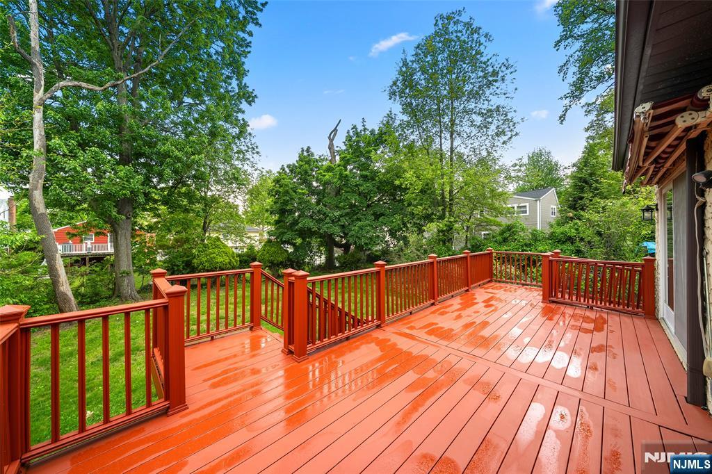 1231 Alicia Avenue, Teaneck, NJ 07666 Listing Photo  27