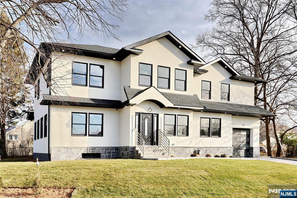 592 Fermery Drive, New Milford, NJ 07646 Listing Photo  8