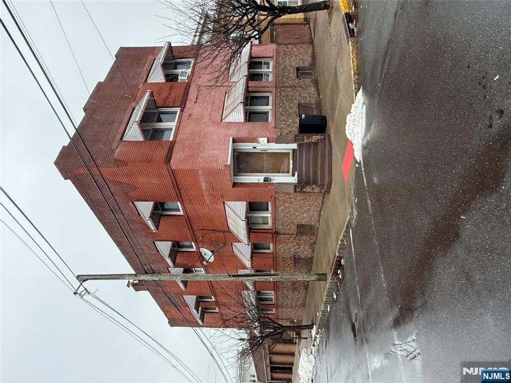 67 Heckel Street - Photo 1