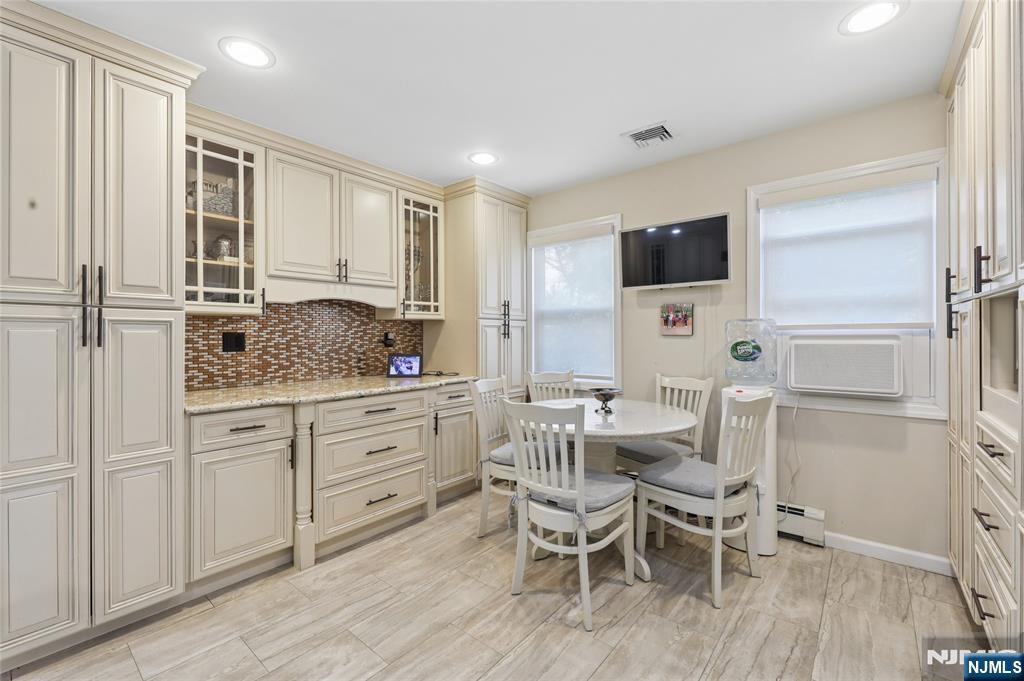 1073 Allessandrini Avenue - Photo 5