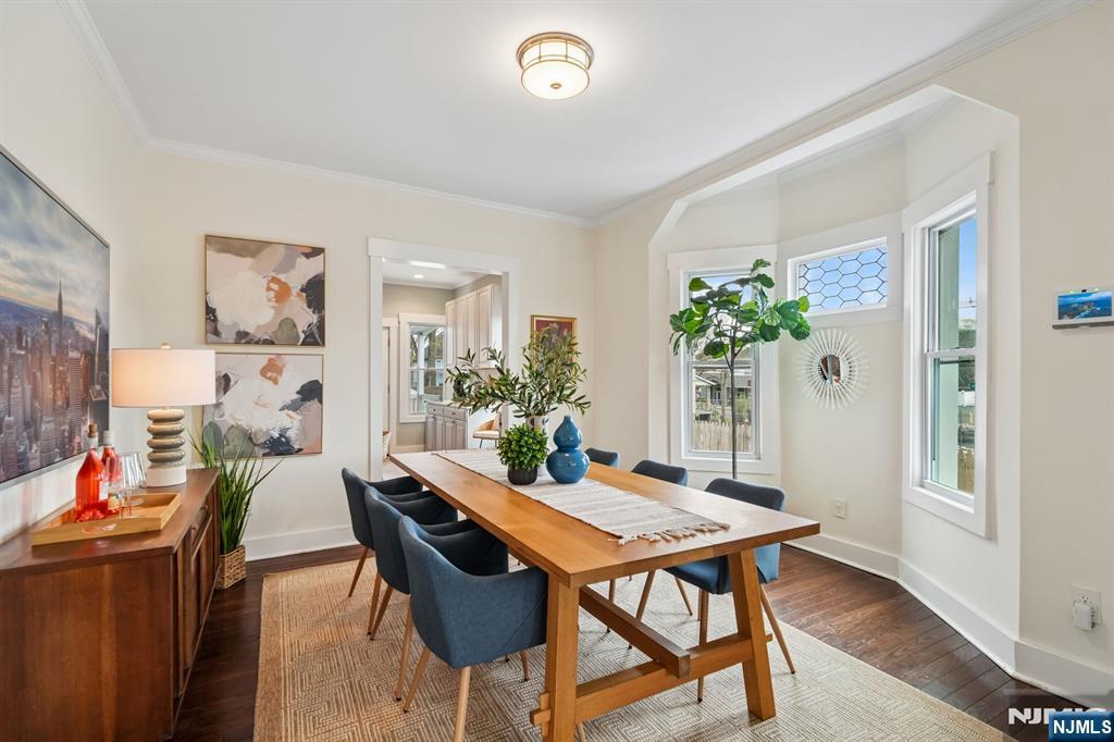 60 Arnold Terrace - Photo 5