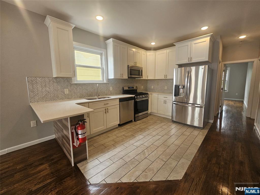 90 Hoyt Street 1 - Photo 5