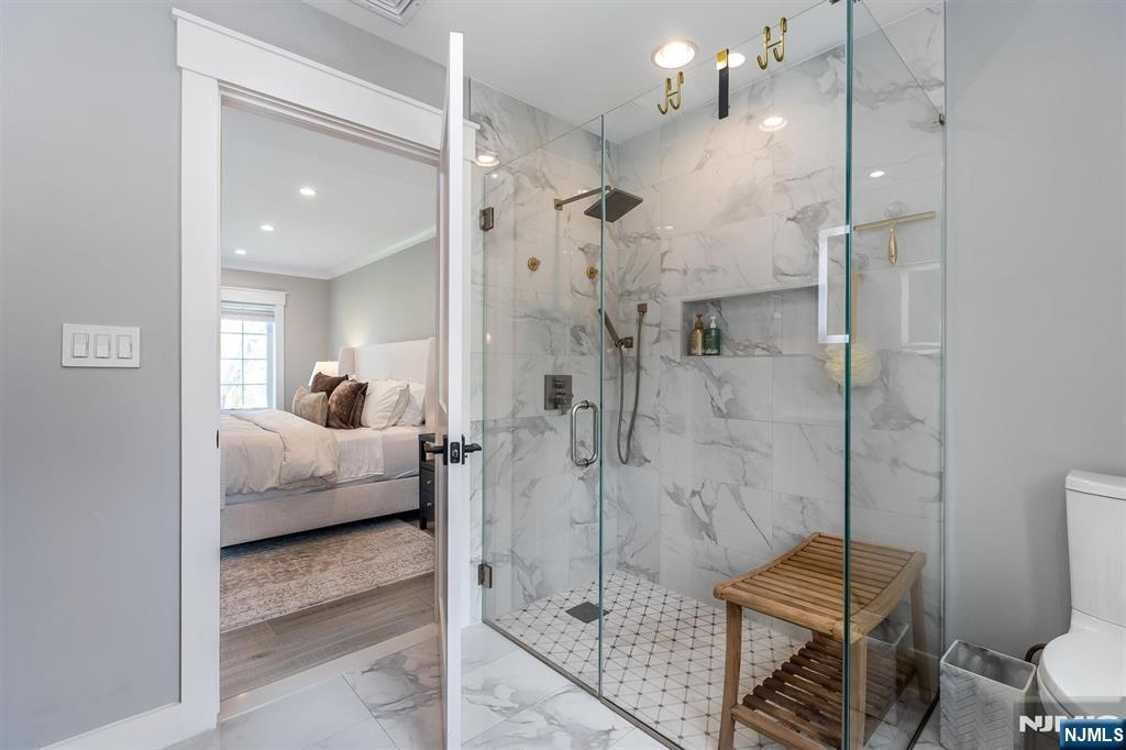 59 Laauwe Avenue, Wayne, NJ, 07470