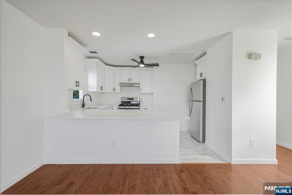 50 Albion Avenue - Photo 4