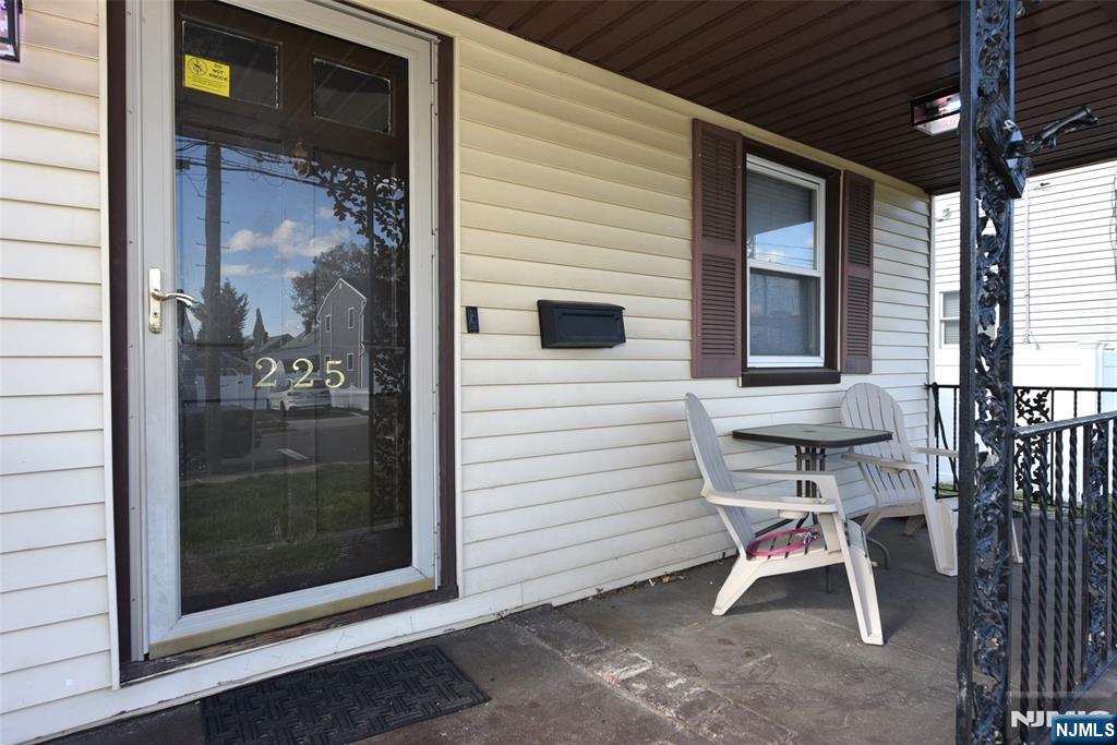 225 Wilson Street - Photo 4