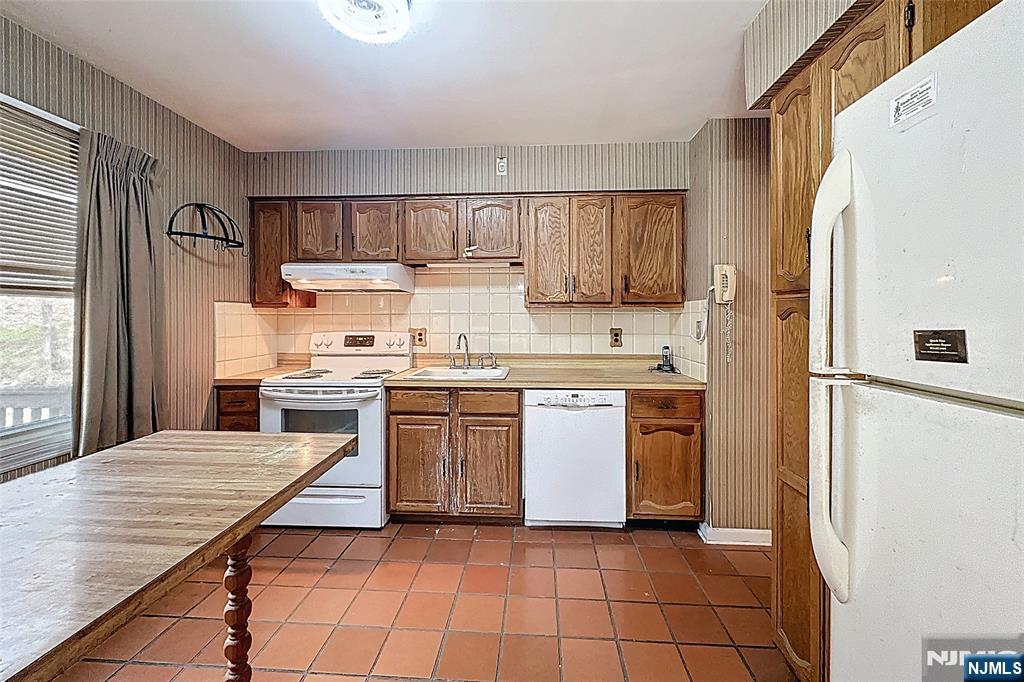 142 Valley View Drive