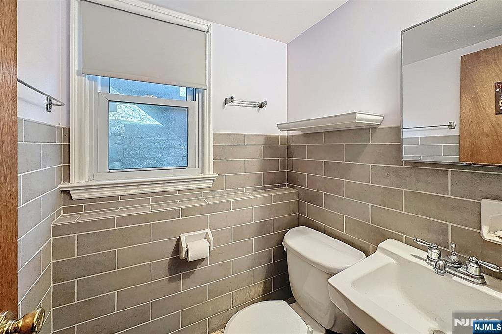142 Valley View Drive