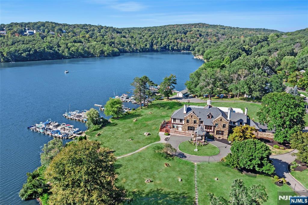 142 Valley View Drive