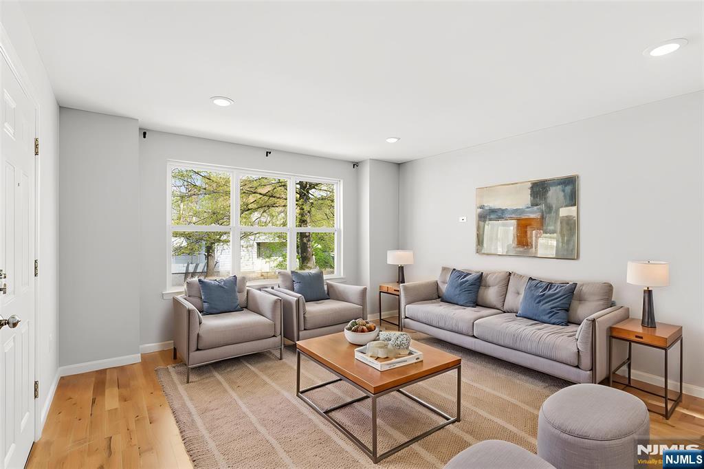 262 2nd Avenue, Newark, NJ, 07107