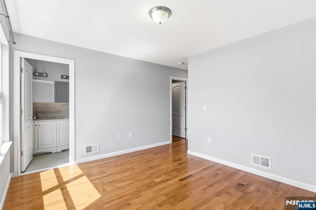 262 2nd Avenue, Newark, NJ, 07107