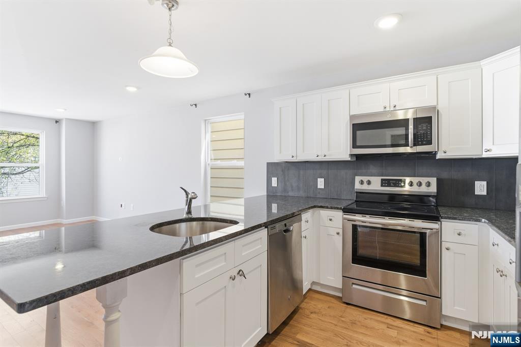 262 2nd Avenue, Newark, NJ, 07107