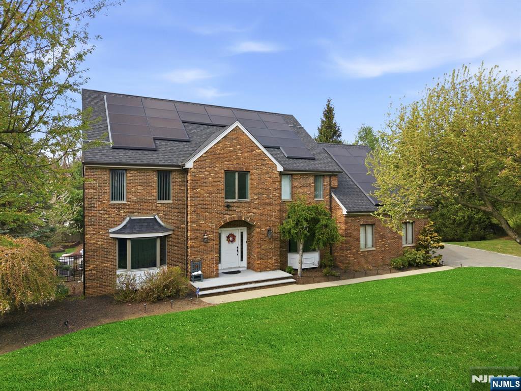 8 Danielle Drive - Photo 1