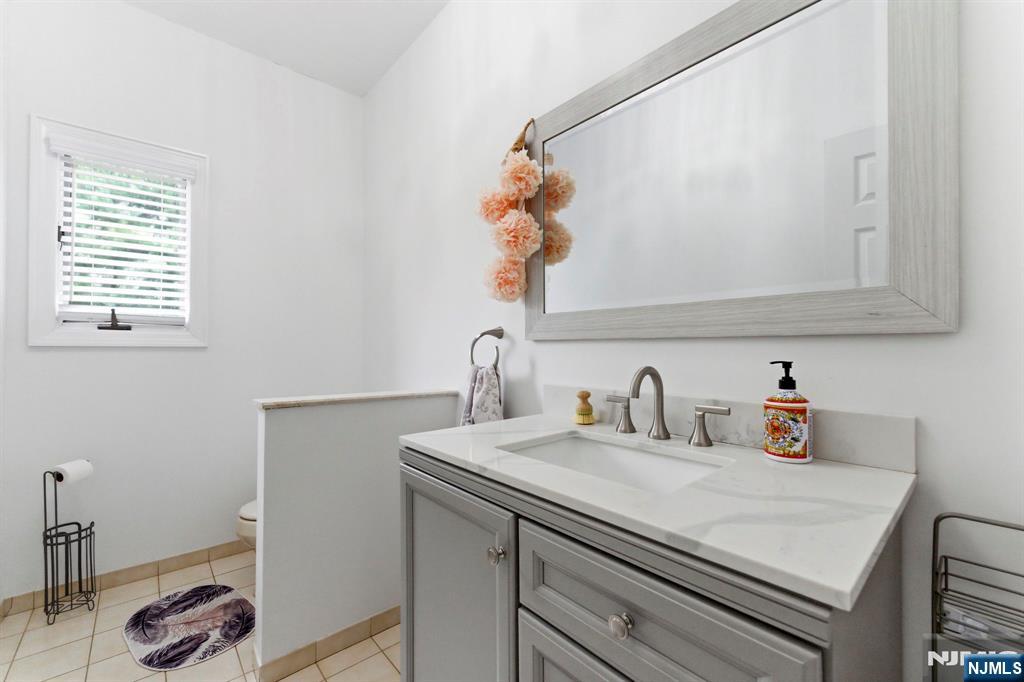 8 Danielle Drive - Photo 5