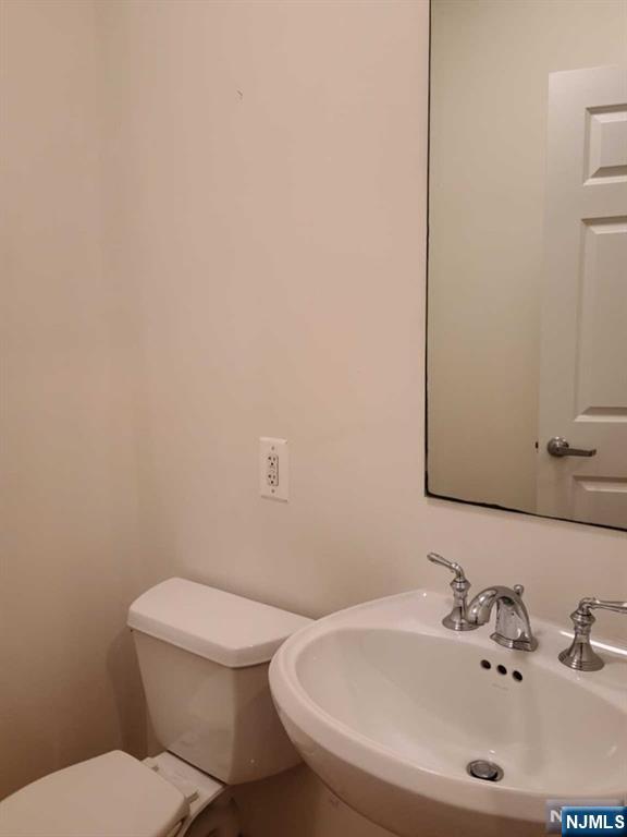 323 Willow Street 3M - Photo 3