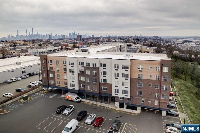 520 Cliff Street 303 - Photo 1
