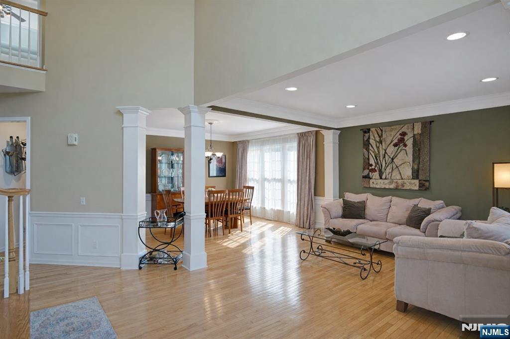 7 Hager Street - Photo 2